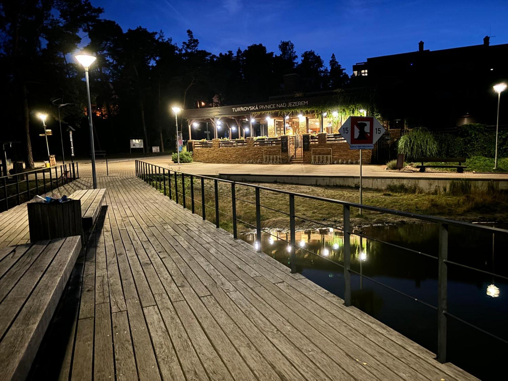 Jezerni Apartman S Terasou A Saunou V Lakepark Residence Doksy  Dış mekan fotoğraf